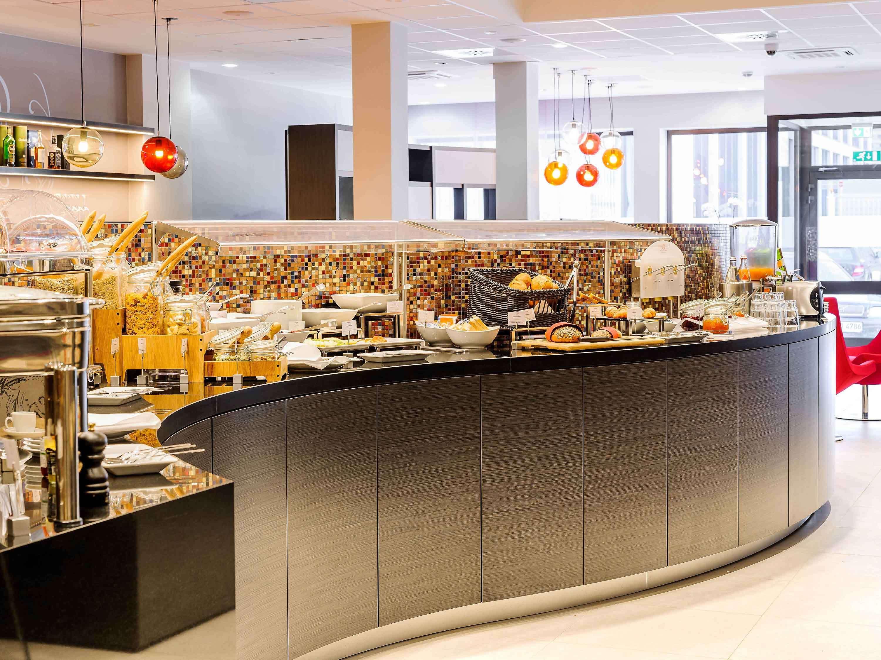 Mercure Hotel Duesseldorf Zentrum Экстерьер фото