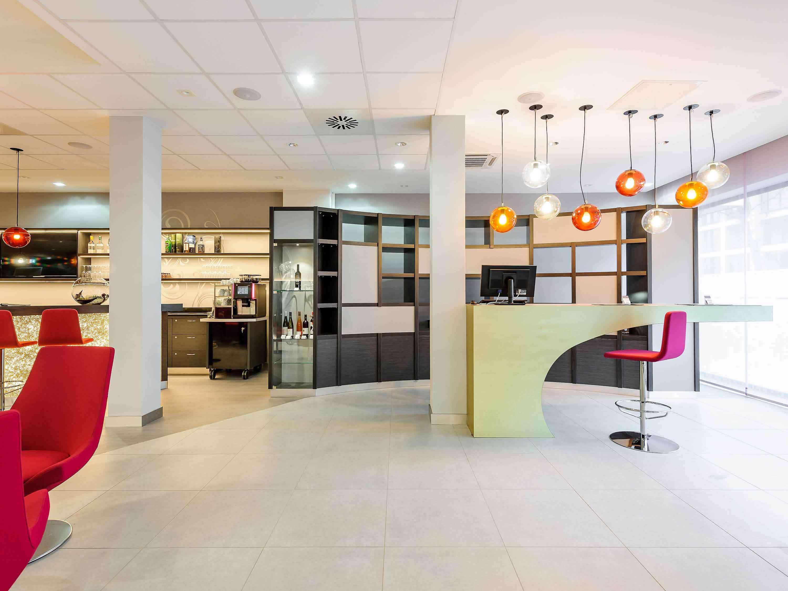 Mercure Hotel Duesseldorf Zentrum Экстерьер фото
