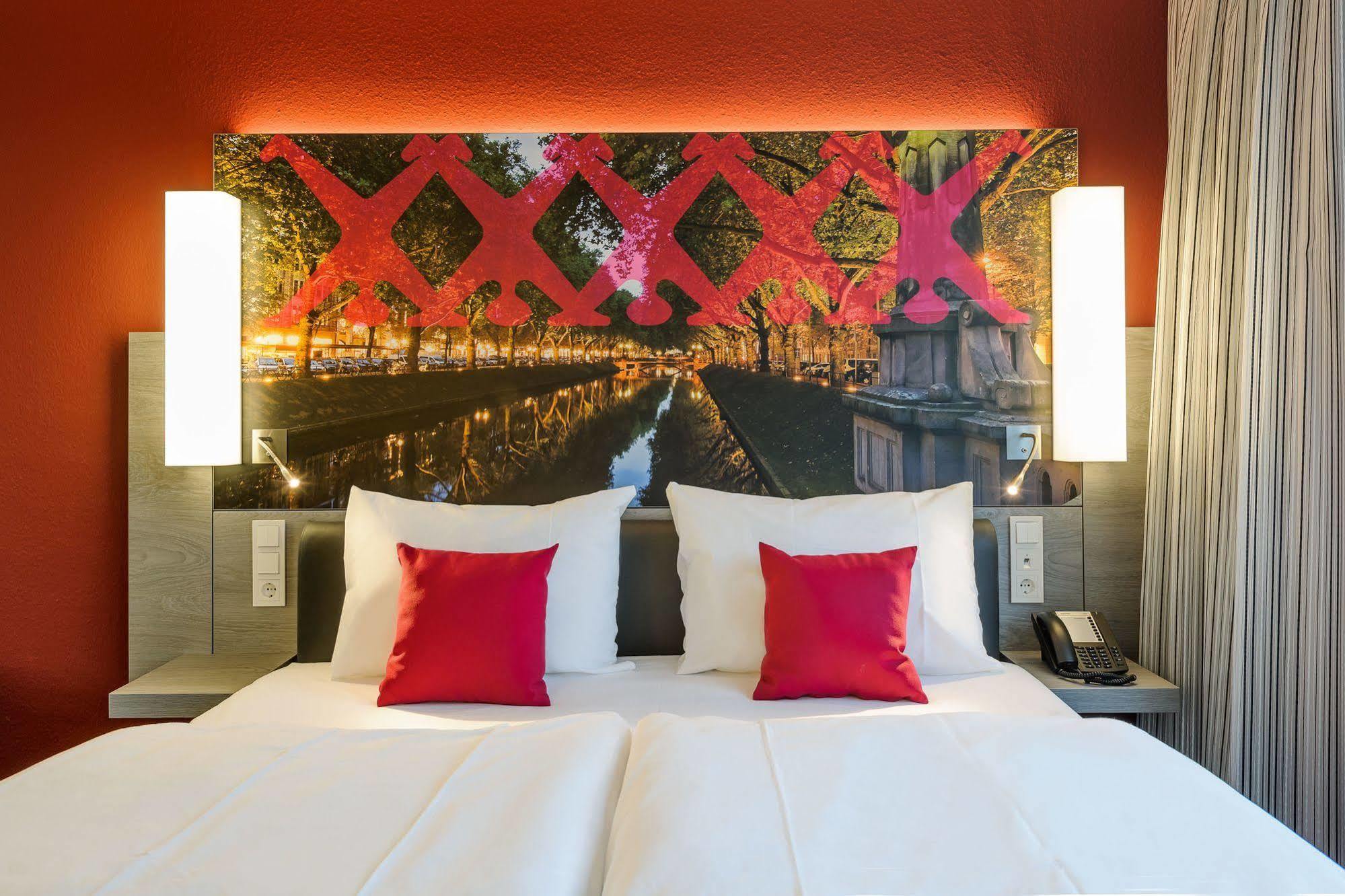 Mercure Hotel Duesseldorf Zentrum Экстерьер фото